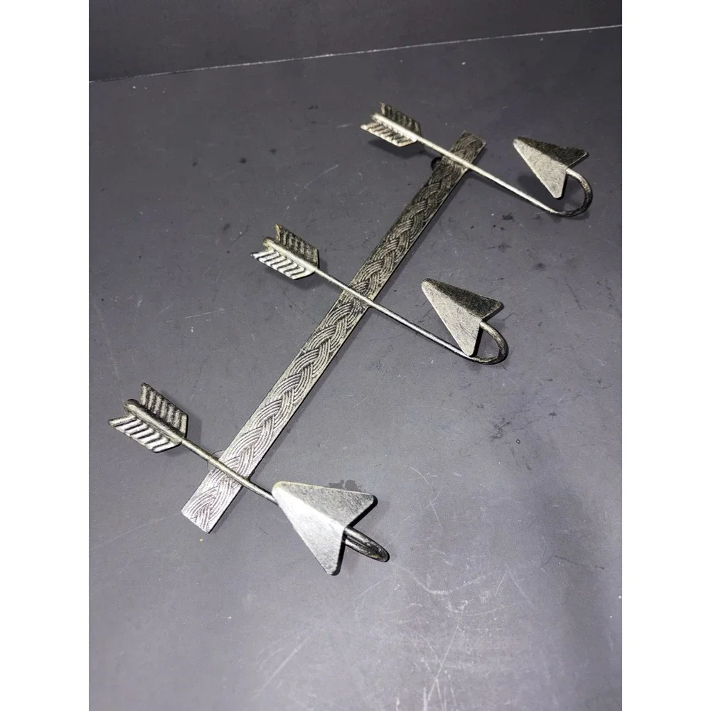 Rustic Metal Arrow Wall Hook Rack 3 Hook Antique Silver Southwestern Lodge Decor